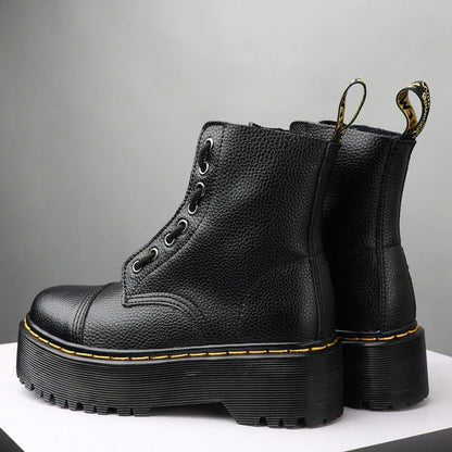 Women Black Boots